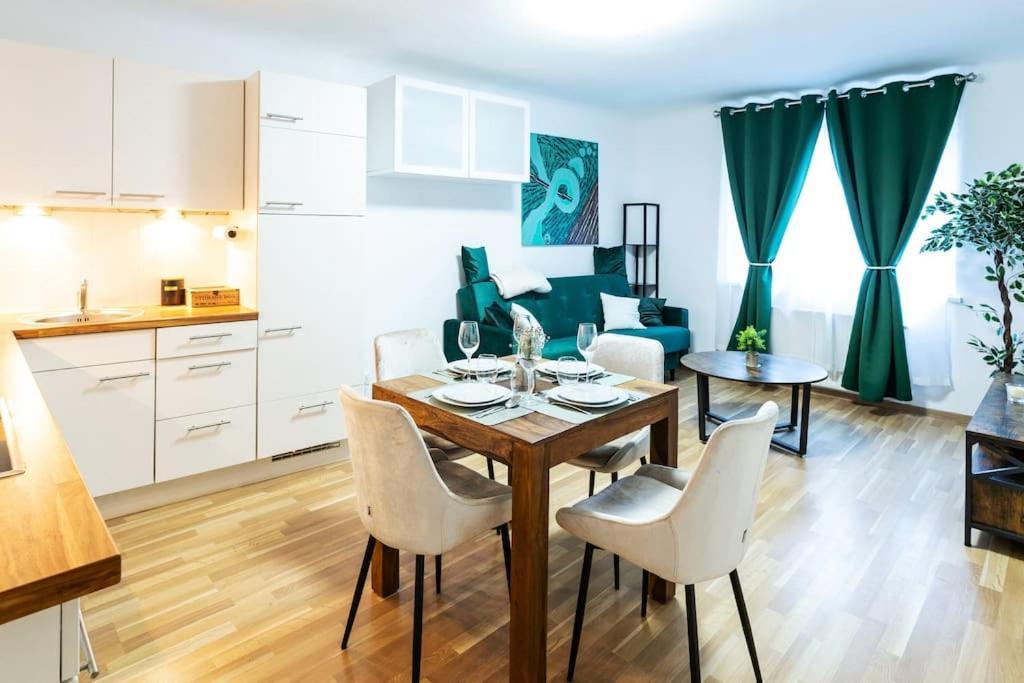 City Apartment Top Location, Quiet And Cozy Ideal To Relax Or Work Viena Exterior foto